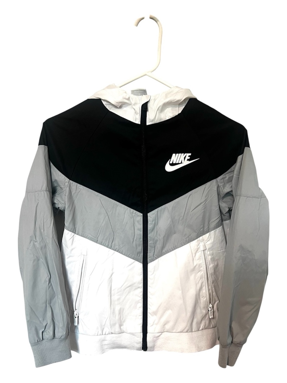 Nike Windrunner Youth Medium Boys Windbreaker Jacket Black Grey White